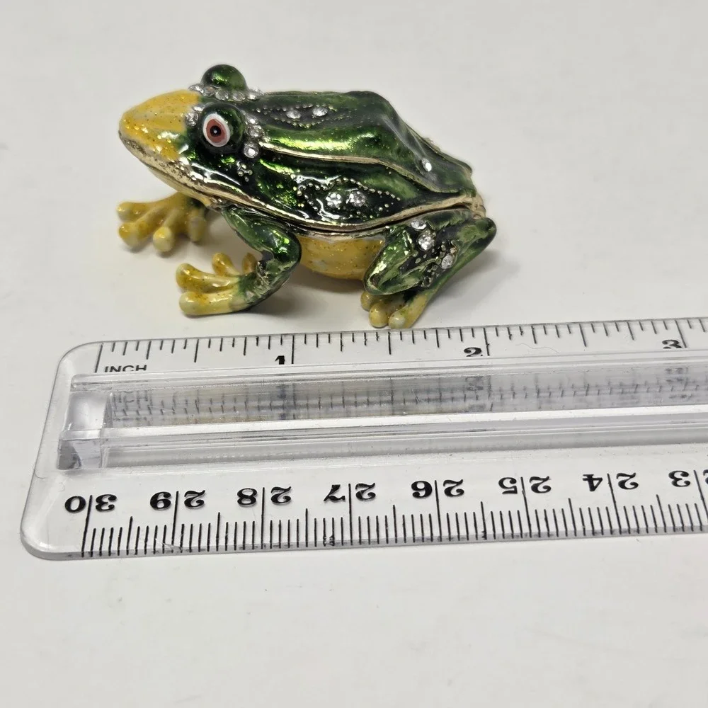 Small Green Frog Hinged Metal Enameled Crystal Whimsical Trinket Box Magnetic‎